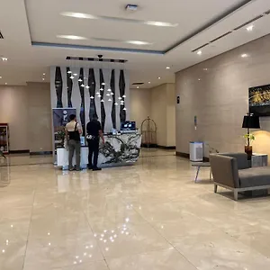 Condotel In Venice Grand Canal Mall Taguig Aparthotel